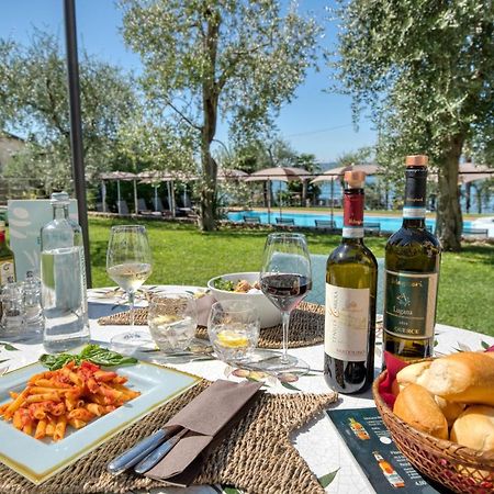 Hotel Eden Torri Del Benaco Ngoại thất bức ảnh