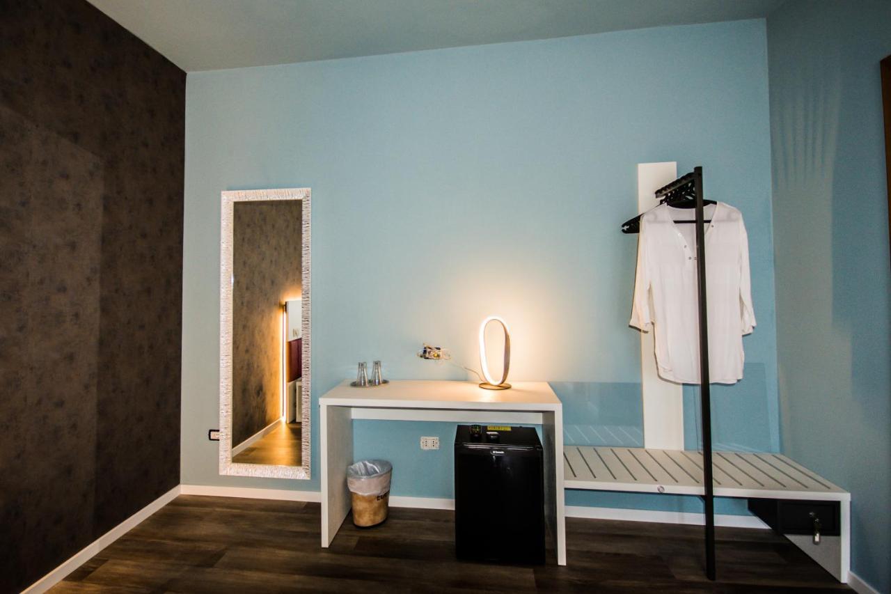 Hotel Eden Torri Del Benaco Ngoại thất bức ảnh