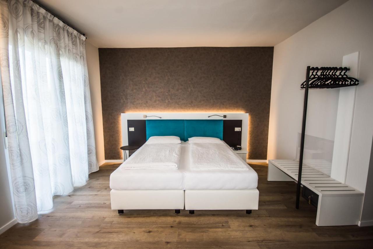 Hotel Eden Torri Del Benaco Ngoại thất bức ảnh