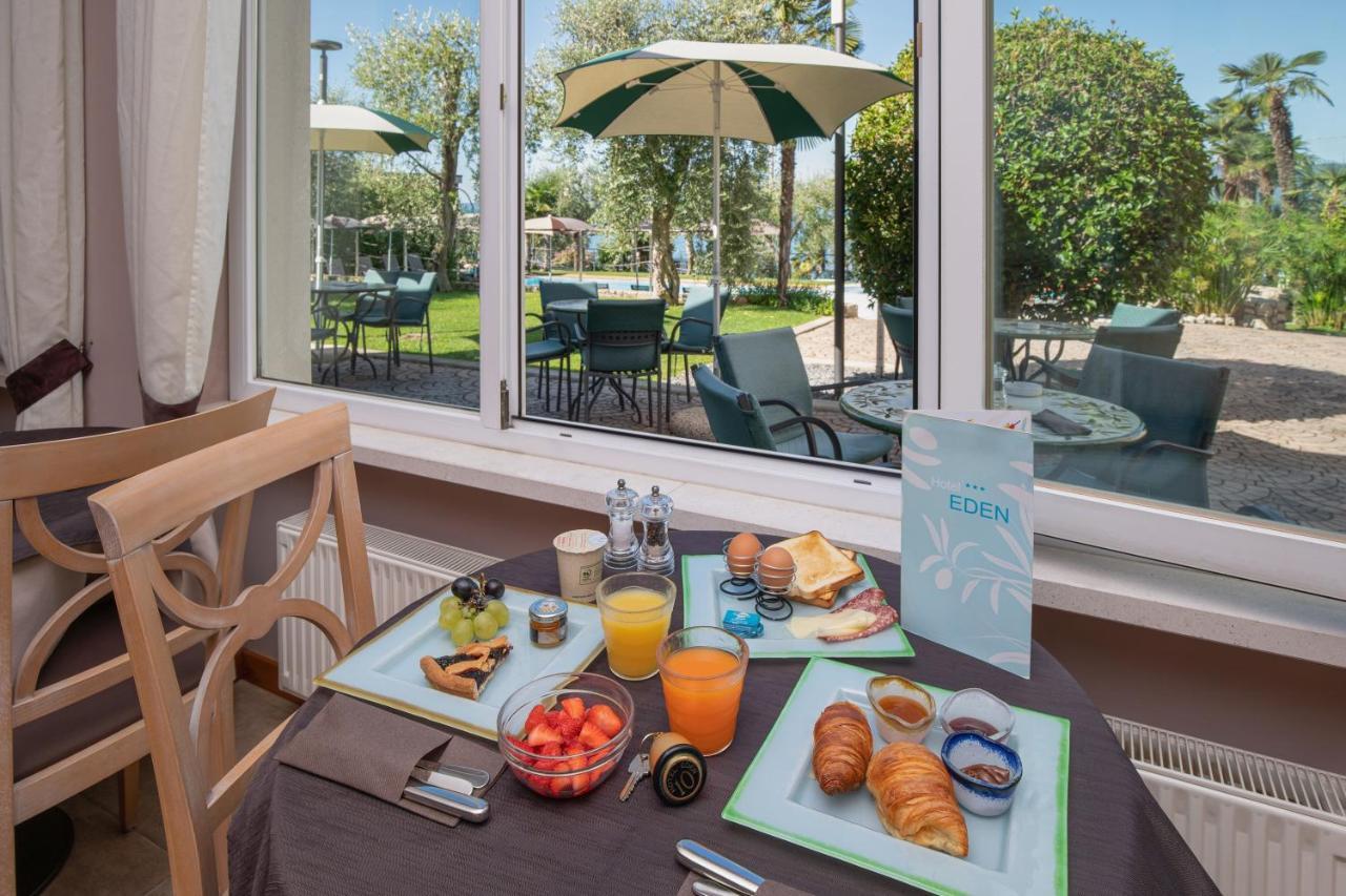 Hotel Eden Torri Del Benaco Ngoại thất bức ảnh