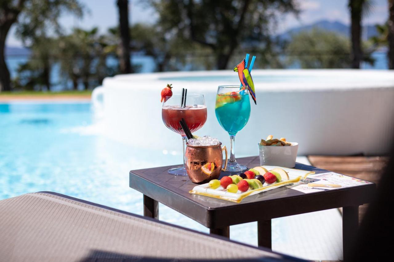 Hotel Eden Torri Del Benaco Ngoại thất bức ảnh