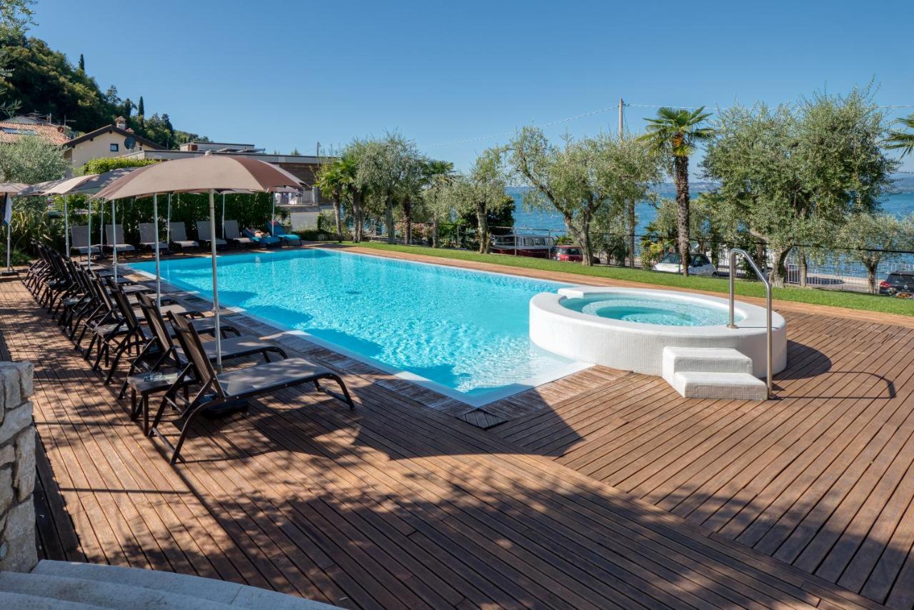 Hotel Eden Torri Del Benaco Ngoại thất bức ảnh
